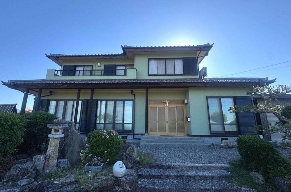 三重郡菰野町で外壁塗装、防水工事をリペイント匠が施工した写真