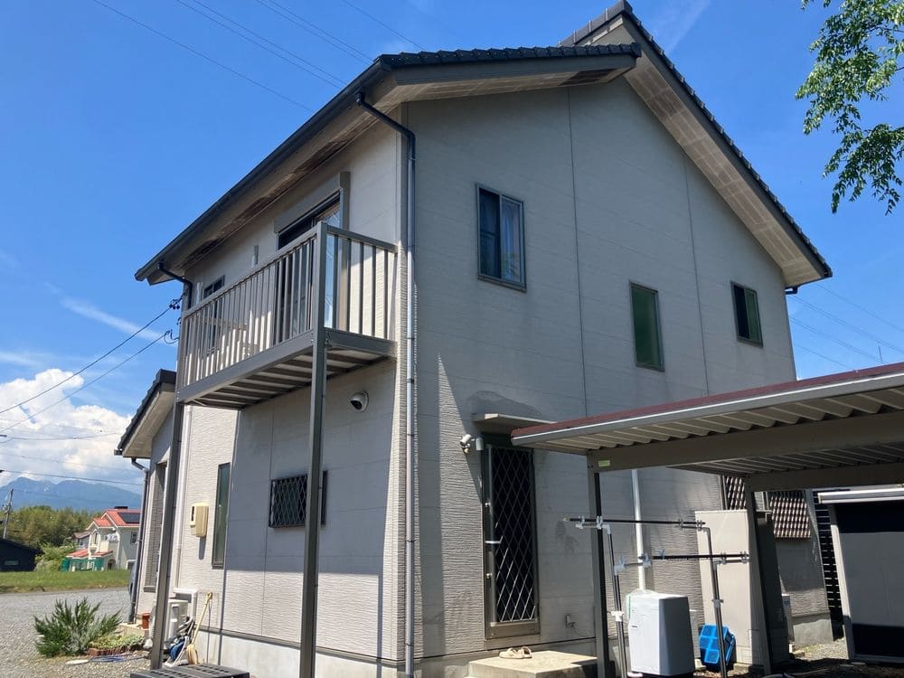 いなべ市の外壁塗装をリペイント匠が施工した写真