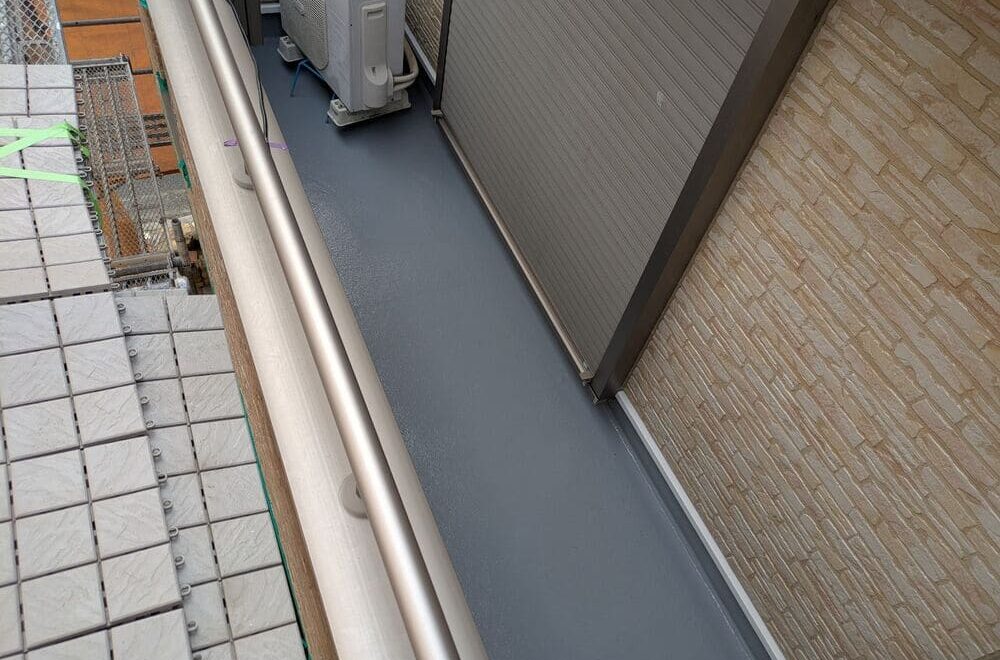 津市で外壁塗装、防水工事をリペイント匠が施工した写真