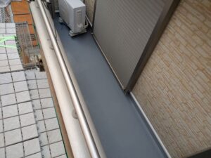 津市で外壁塗装、防水工事をリペイント匠が施工した写真