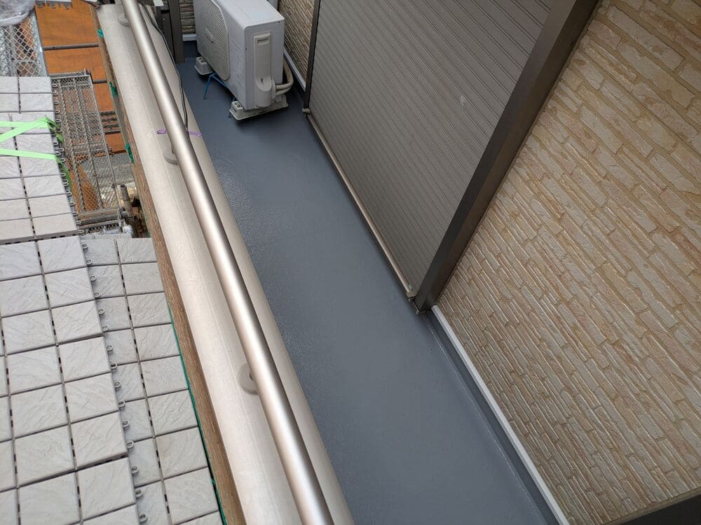 津市で外壁塗装、防水工事をリペイント匠が施工した写真