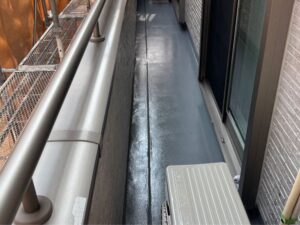 津市で外壁塗装、防水工事をリペイント匠が施工した写真