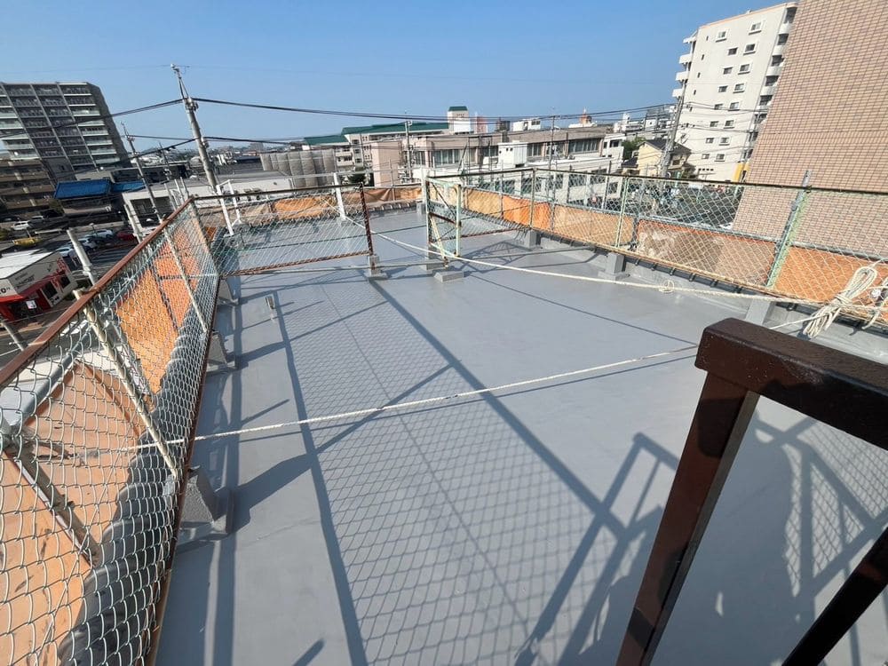 四日市市_Y様_防水①(施工後) 四日市市の防水工事をリペイント匠が施工した写真