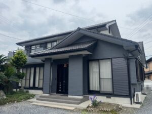 いなべ市の外壁塗装、防水工事をリペイント匠が施工した写真