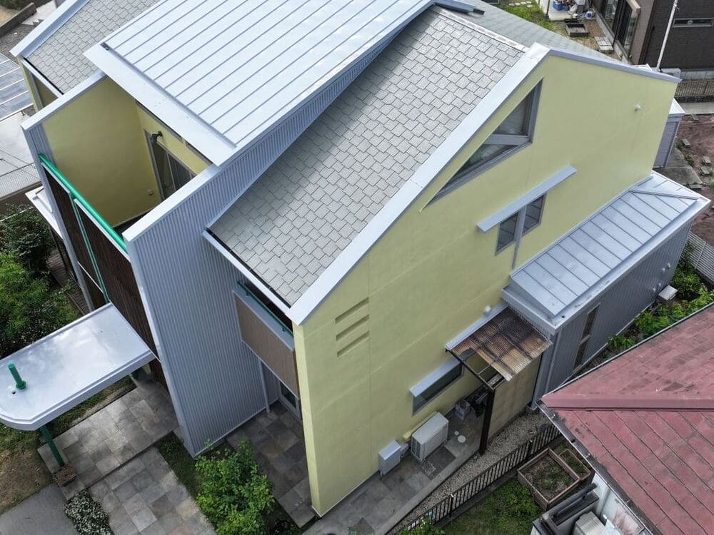 津市の外壁・屋根塗装をリペイント匠が施工した写真