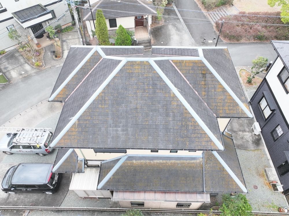 施工前_屋根全体 度会郡で外壁・屋根塗装と防水工事をリペイント匠が施工した写真