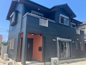 志摩市｜チャコールでおしゃれな住まいへ｜仕上がりも対応も大満足しています