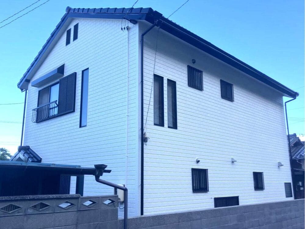 S様(津)施工後_外壁全体 (4) 津市の外壁・屋根塗装をリペイント匠が施工した写真