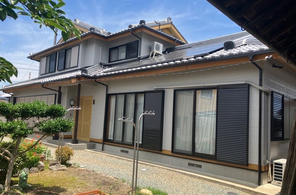 亀山市の外壁塗装をリペイント匠が施工した写真