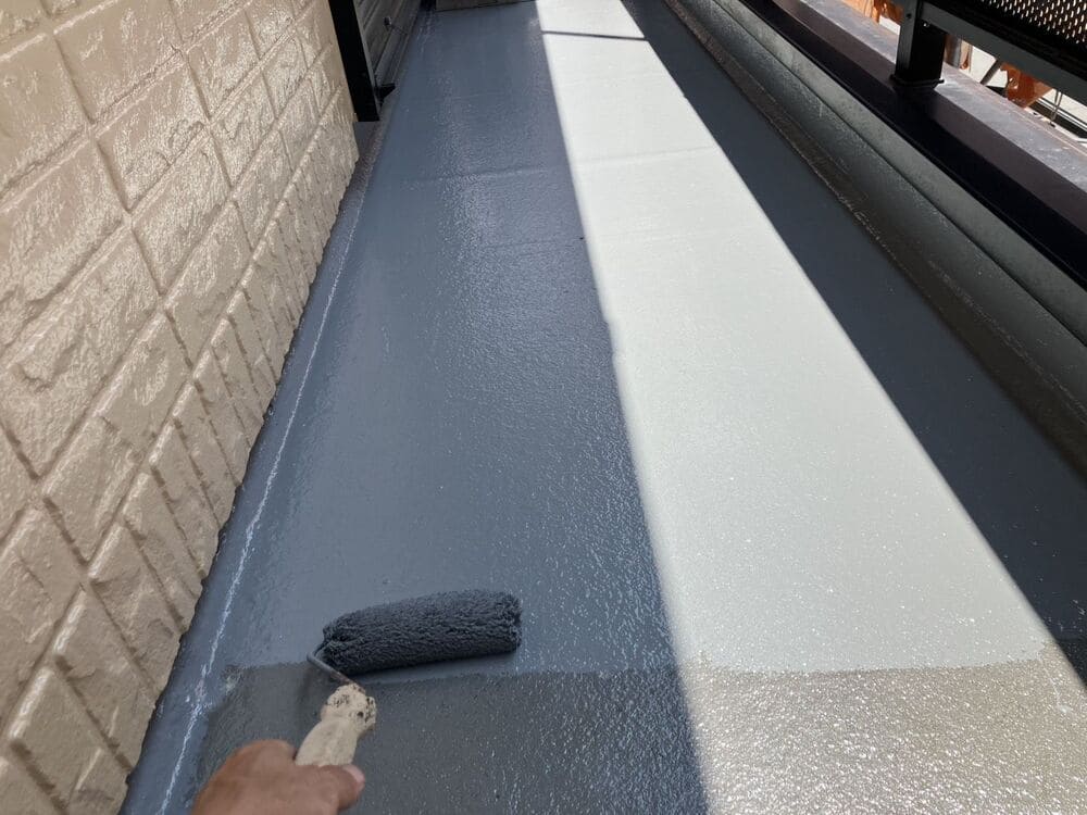 Y様(伊賀)防水(トップコート) 伊賀市の外壁・屋根塗装、防水工事をリペイント匠が施工した写真