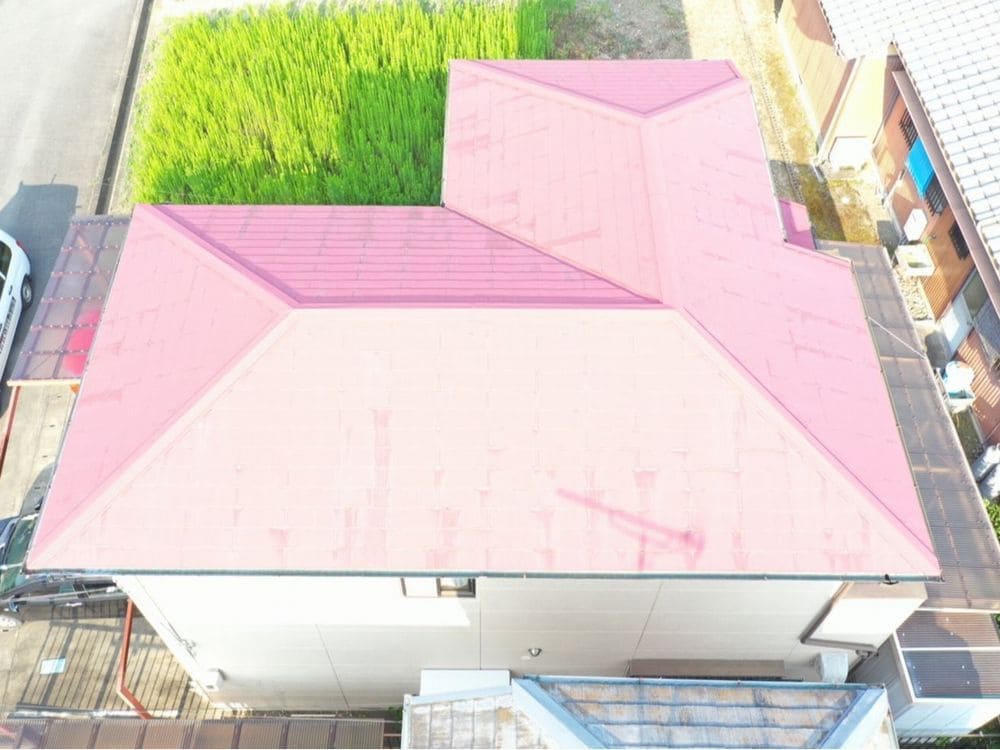 施工前_屋根全体 (5) 松阪市で屋根工事をリペイント匠が施工した写真