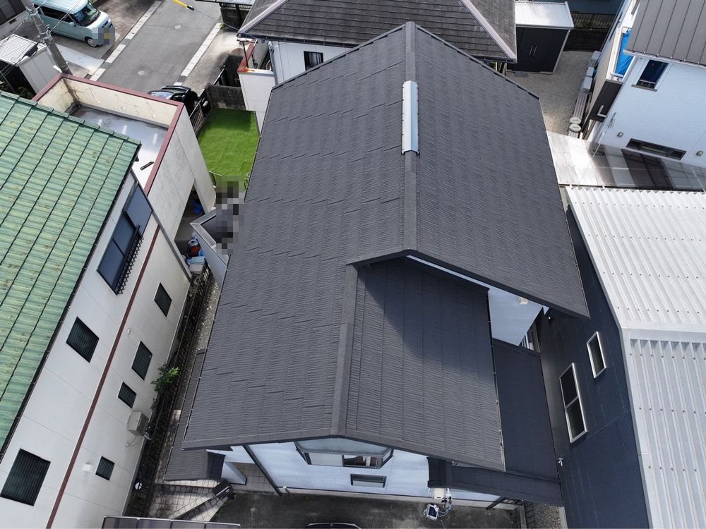 四日市市_I様_屋根全体3(施工後) 四日市市I様邸の屋根工事の施工後