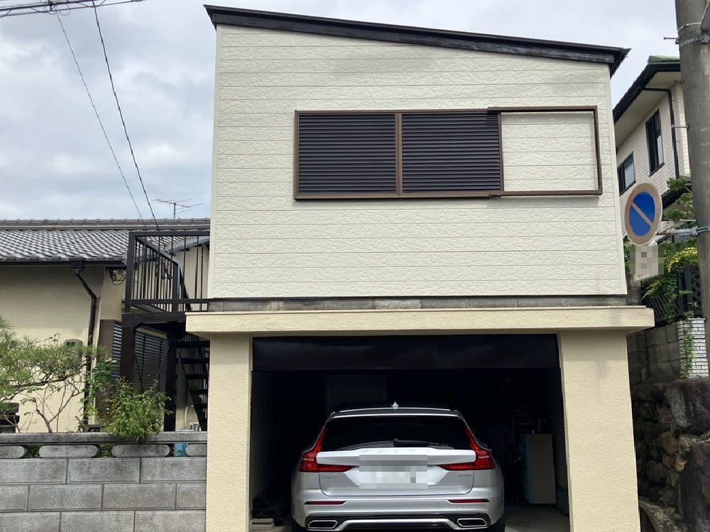 I様(名張)車庫-施工後 名張市の外壁・屋根塗装をリペイント匠が施工した写真