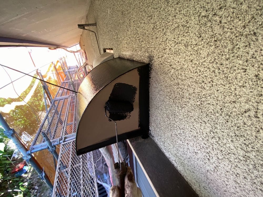 四日市市の外壁塗装をリペイント匠が施工した写真