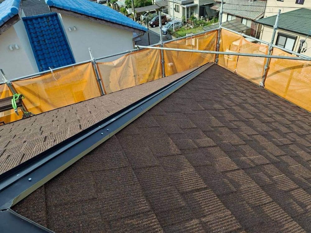 Y様(名張市つつじが丘南)棟板金(施工後1) 名張市Y様_屋根工事_棟板金設置