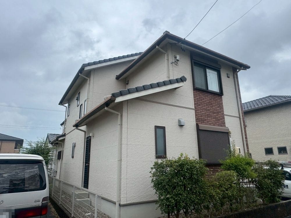 四日市市_M様_外壁全体4(施工前) 四日市市の外壁塗装をリペイント匠が施工した写真