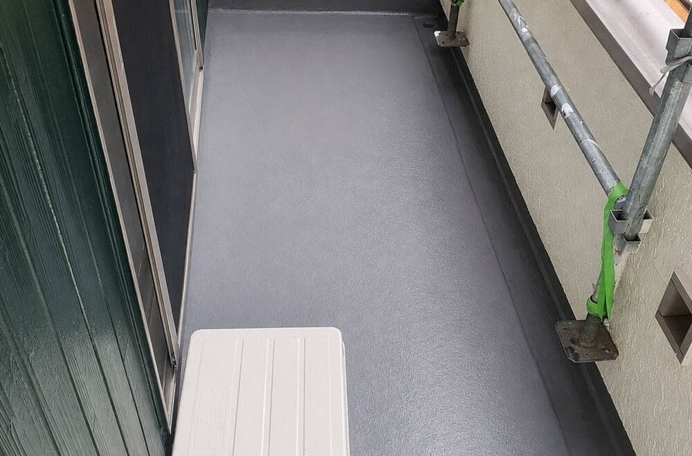 鈴鹿市の外壁塗装、防水工事をリペイント匠が施工した写真