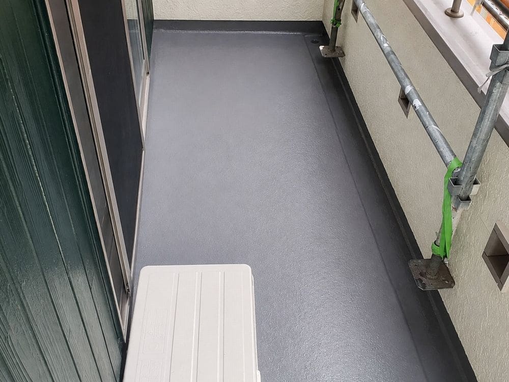 鈴鹿市_T様_防水(施工後) 鈴鹿市の外壁塗装、防水工事をリペイント匠が施工した写真