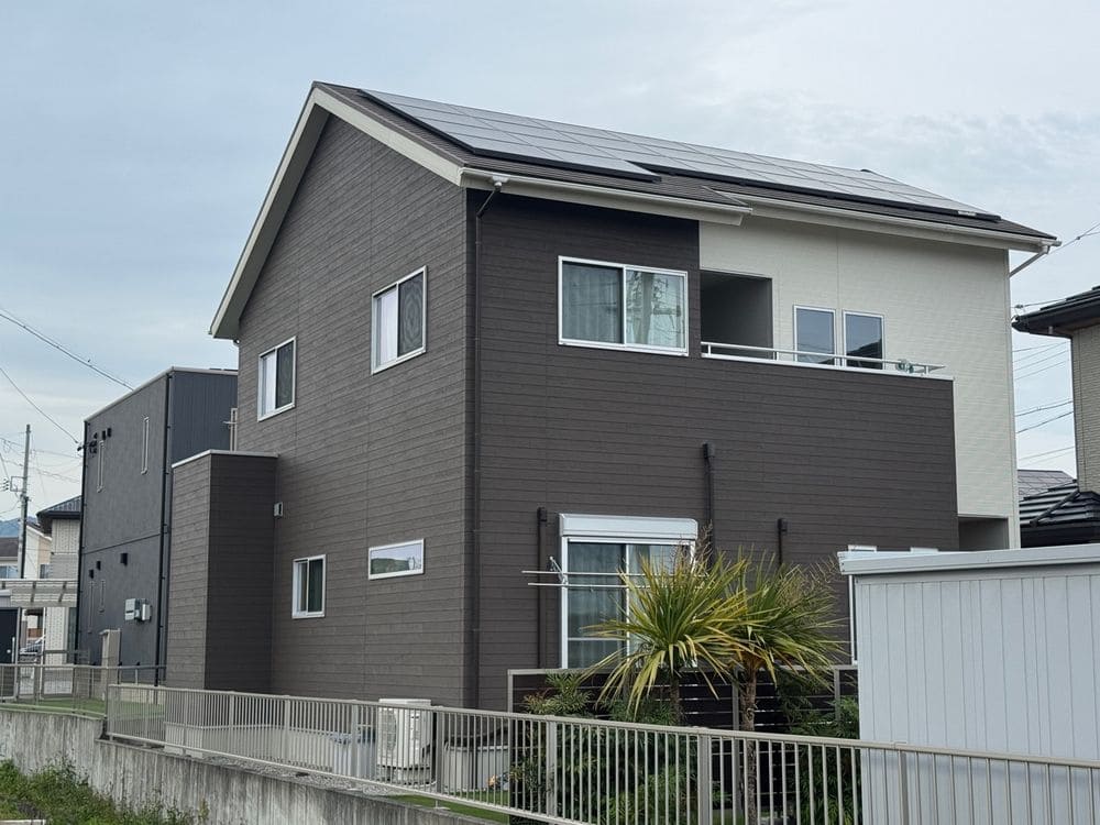 いなべ市の外壁塗装、屋根塗装、防水工事をリペイント匠が施工した写真