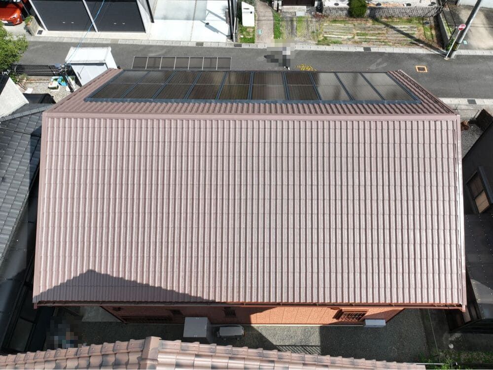 O様(津)施工後_屋根全体 (3) 津市の外壁・屋根塗装をリペイント匠が施工した写真