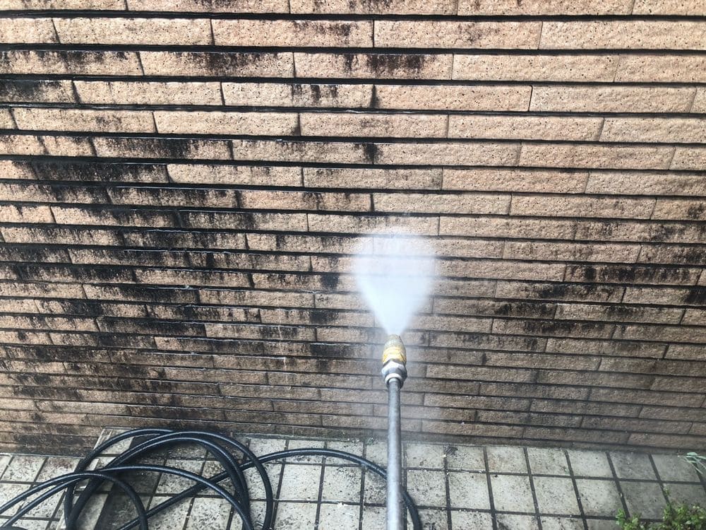 Y様(名張市つつじが丘南)洗浄 名張市Y様_外壁塗装_高圧洗浄写真