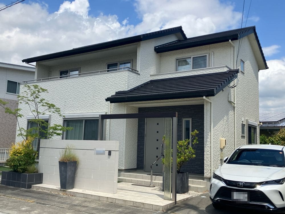 H様(亀山市羽若町)施工前 (2) 亀山市の外壁塗装、防水工事をリペイント匠が施工した写真