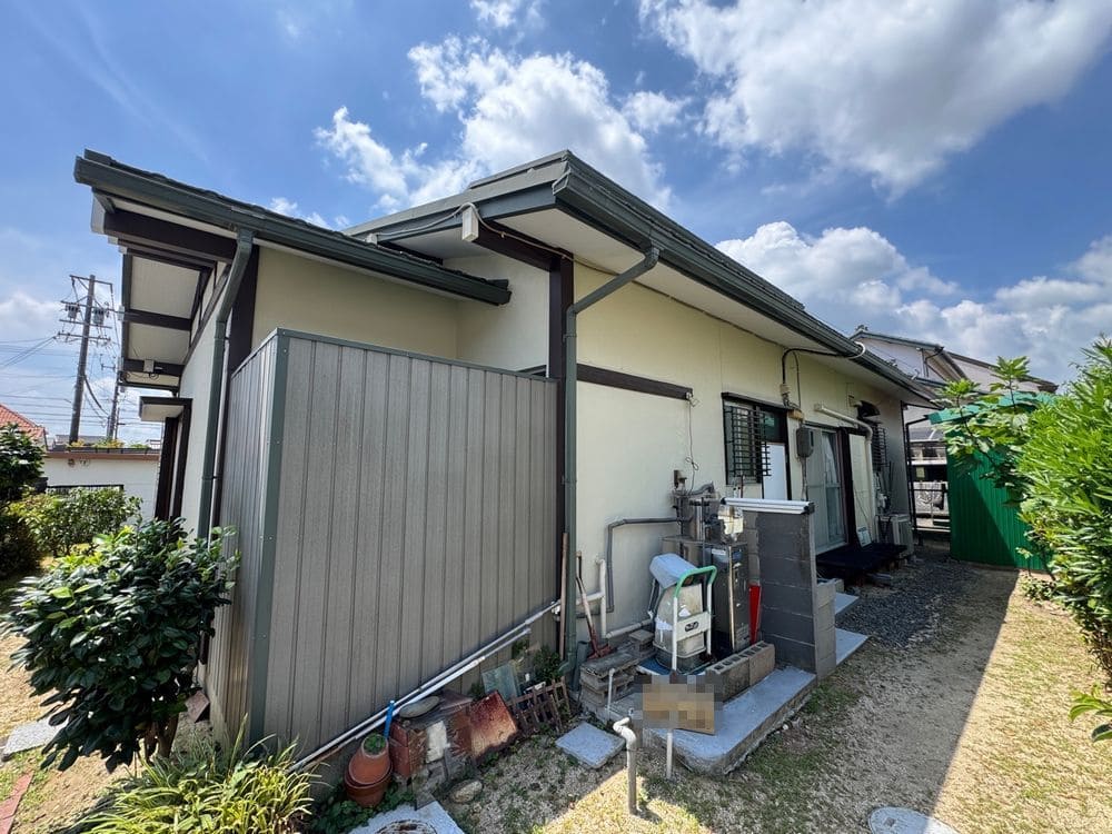 四日市市の外壁塗装をリペイント匠が施工した写真