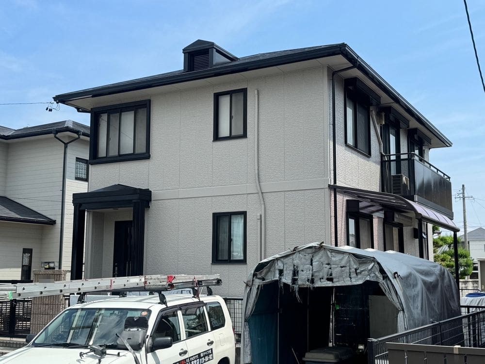 四日市市_T様_外壁全体③(施工後) 四日市市の外壁・屋根塗装をリペイント匠が施工した写真