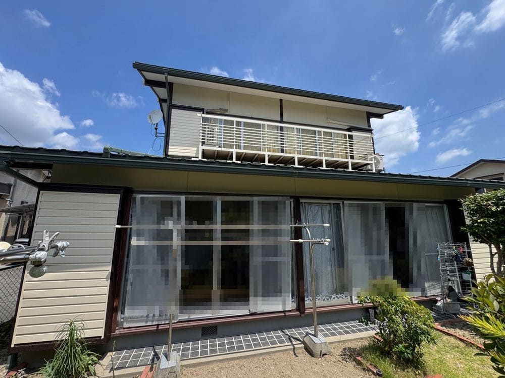 四日市市の外壁塗装をリペイント匠が施工した写真