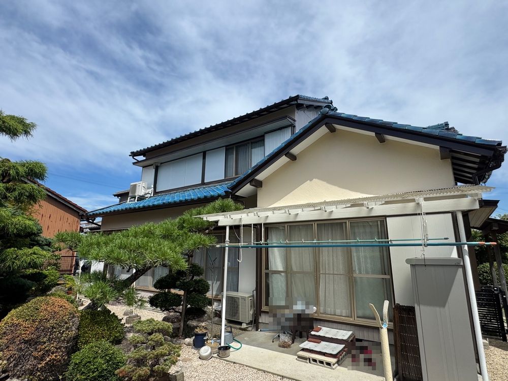 四日市市の外壁塗装をリペイント匠が施工した写真