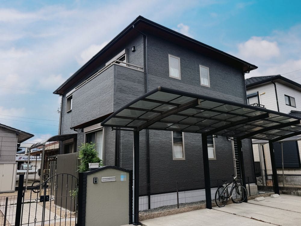 四日市市の外壁・屋根塗装をリペイント匠が施工した写真