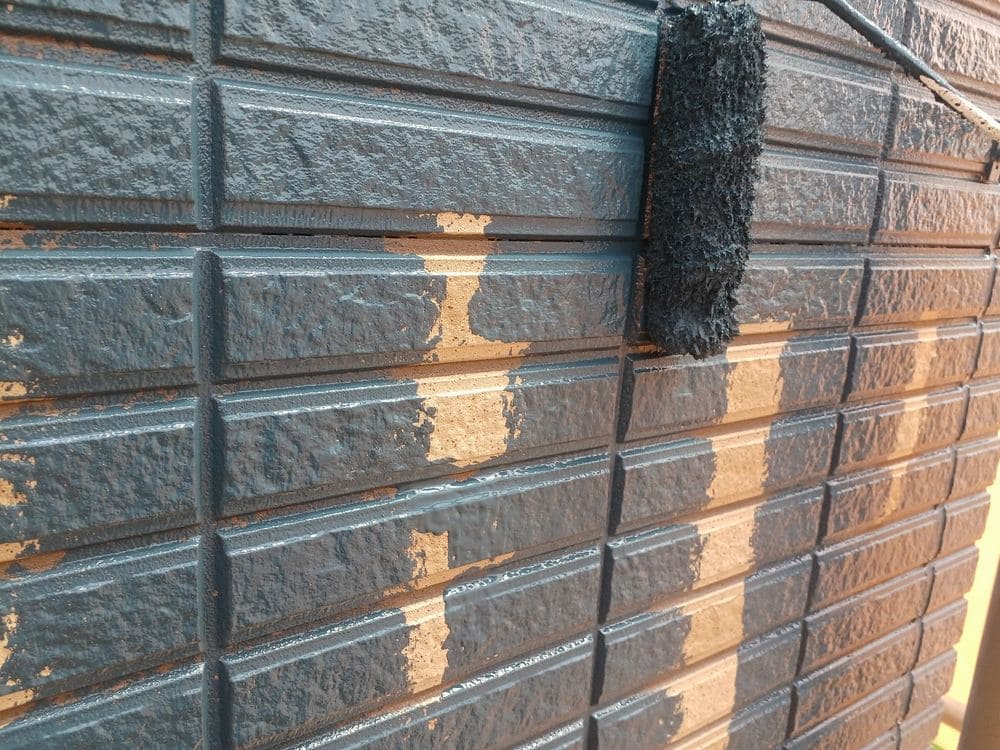 四日市市の外壁・屋根塗装をリペイント匠が施工した写真