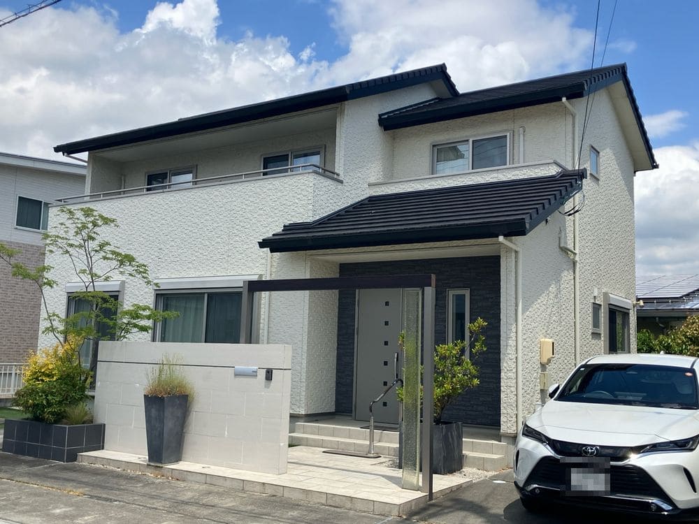 亀山H様施工前② 亀山市の外壁塗装をリペイント匠が施工した写真