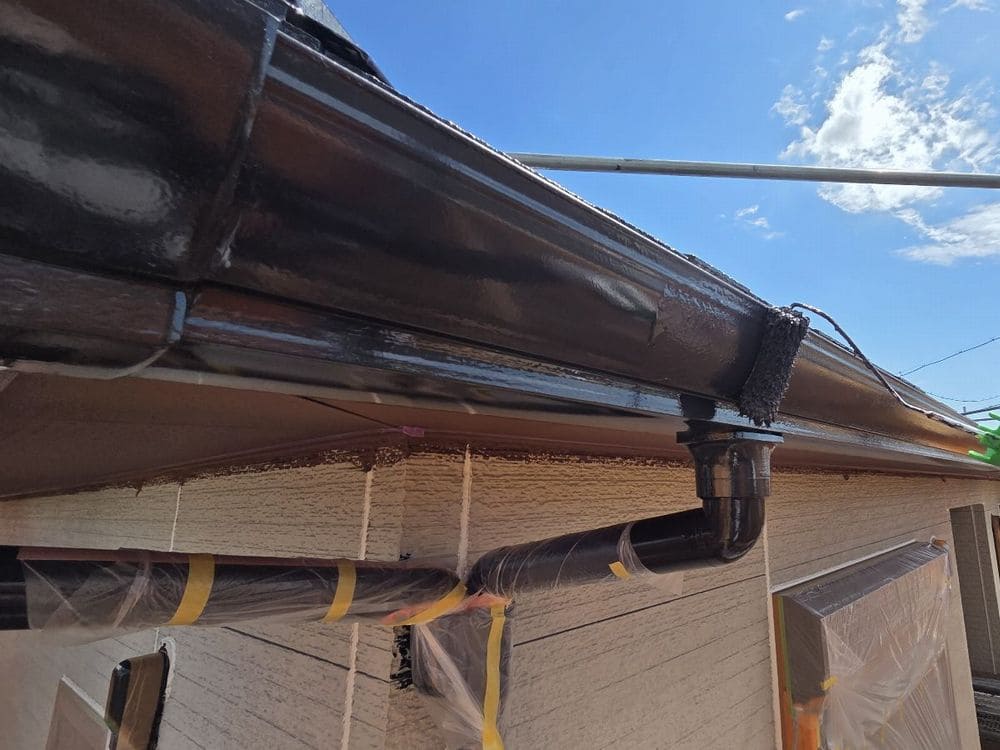 四日市市の外壁・屋根塗装をリペイント匠が施工した写真