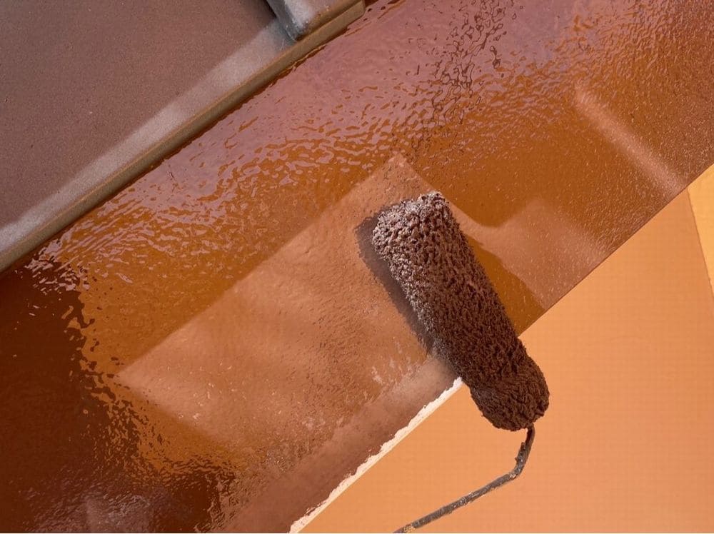 破風(下塗り) 多気郡N様邸の破風塗装写真