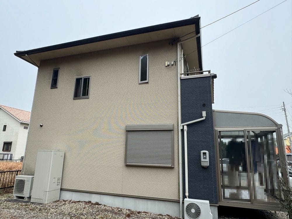 三重郡菰野町_N様_外壁塗装施工前_外壁全体 (2) 三重郡菰野町_N様_外壁塗装施工前_外壁全体 (2)