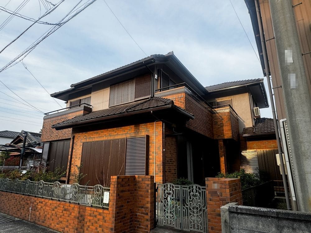 四日市市の外壁塗装をリペイント匠が施工した写真